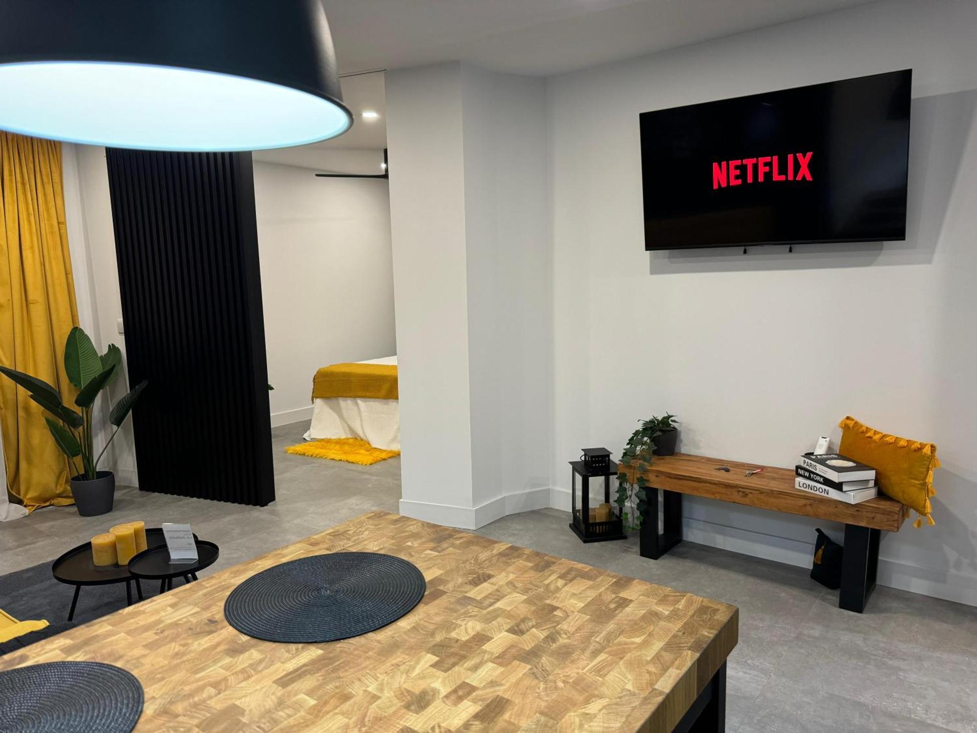 Apartamento Deluxe Lajuderia Con Parking Gratis Córdoba Eksteriør billede